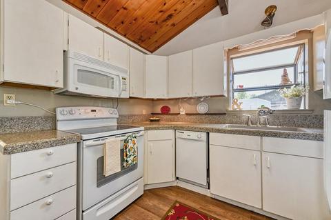 10532 Wolf Rd, Grass Valley, CA 95949 photo 8