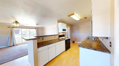 7424 Pine St, Hughson, CA 95326 photo 11