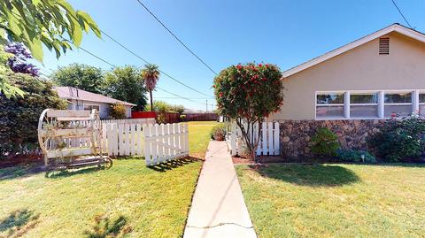 7424 Pine St, Hughson, CA 95326 photo 3