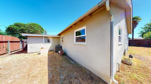 7424 Pine St, Hughson, CA 95326 photo 27