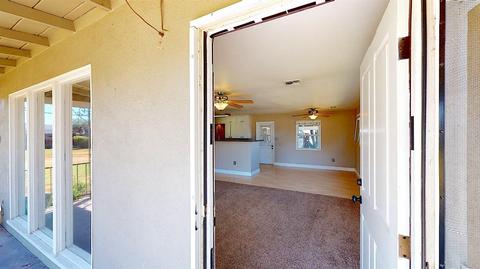 7424 Pine St, Hughson, CA 95326 photo 4