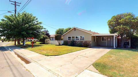 7424 Pine St, Hughson, CA 95326 photo 2
