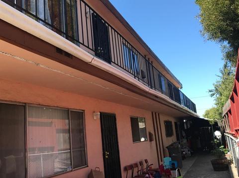 1735 83rd Ave, Oakland, CA 94621 photo 5