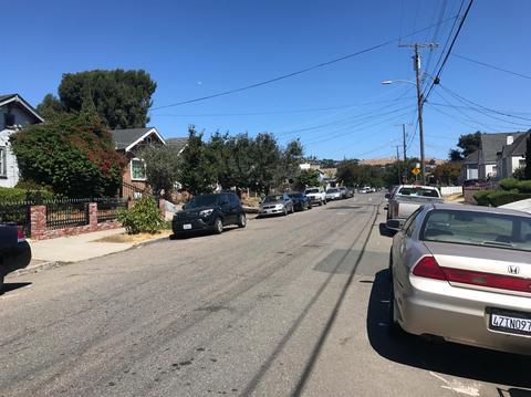 1735 83rd Ave, Oakland, CA 94621 photo 2