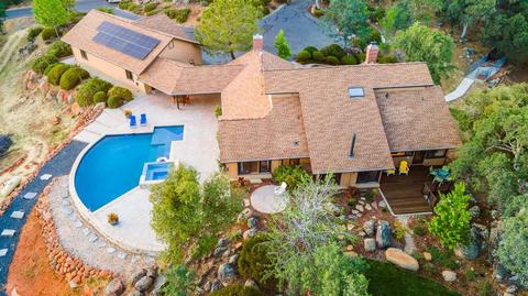 13633 Coyote Ct, Sonora, CA 95370 photo 4