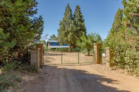 1395 Paymaster Mine Rd, Georgetown, CA 95634 photo 1