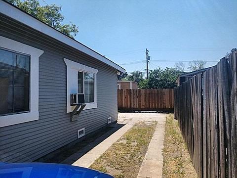 509 5 Th St, Modesto, CA 95351 photo 2