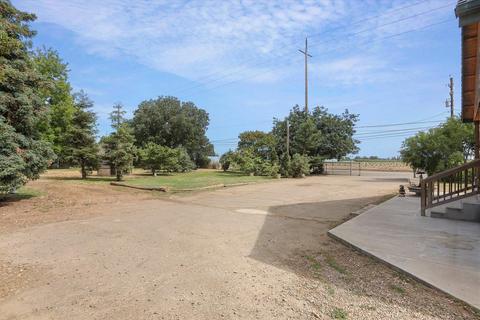 5057 E Harney Ln, Lodi, CA 95240 photo 8