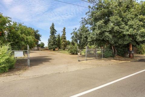 5057 E Harney Ln, Lodi, CA 95240 photo 7