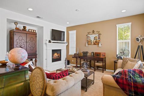 9361 Vintner Cir, Patterson, CA 95363 photo 2
