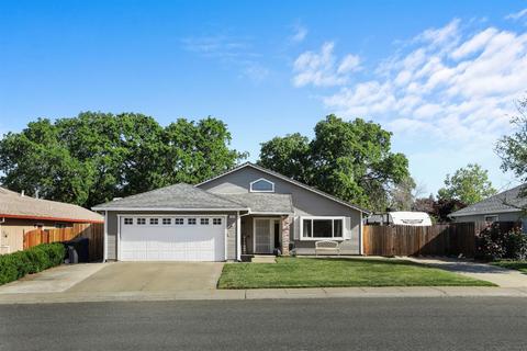 223 W E St, Galt, CA 95632 photo 1