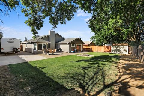 223 W E St, Galt, CA 95632 photo 21