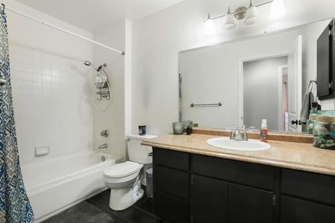 223 W E St, Galt, CA 95632 photo 16