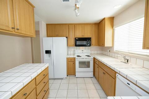 828 W Union Ave, Modesto, CA 95356 photo 16