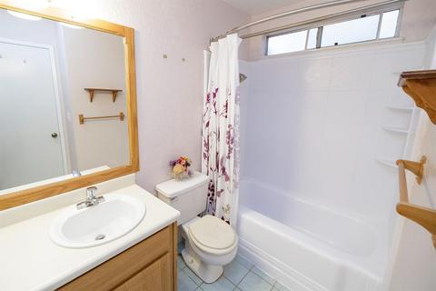 828 W Union Ave, Modesto, CA 95356 photo 30