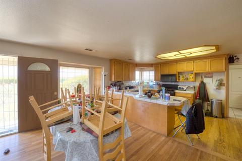 837 Olive, Patterson, CA 95363 photo 7