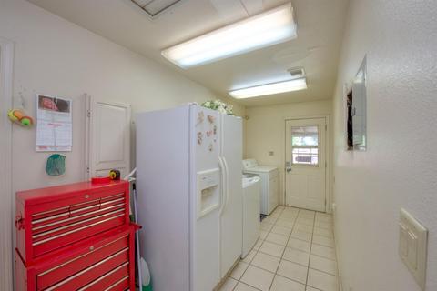 837 Olive, Patterson, CA 95363 photo 9