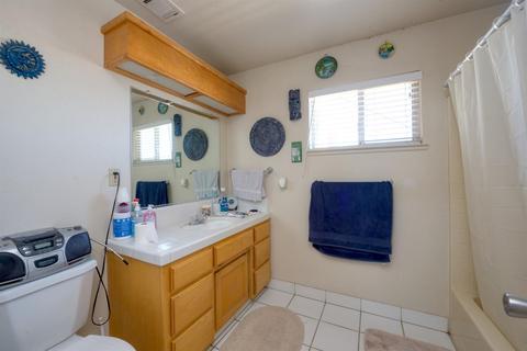 837 Olive, Patterson, CA 95363 photo 11