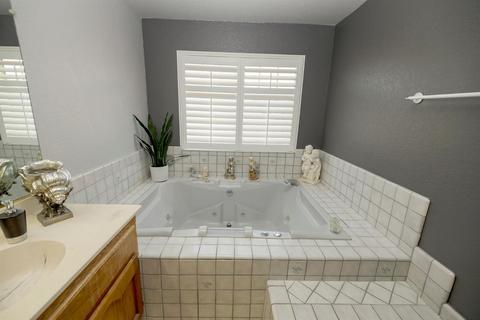 2341 Payne Ave, Modesto, CA 95351 photo 47