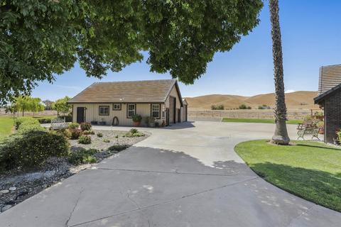 34760 Stearman Ct, Tracy, CA 95377 photo 3