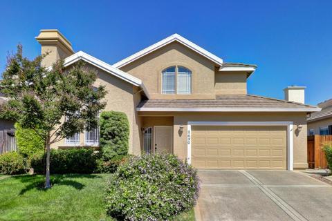 2430 Fallwater Ln, Carmichael, CA 95608 photo 1