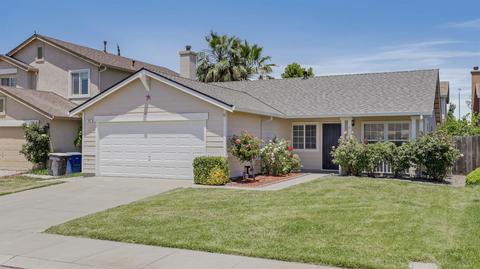 747 Limestone Ave, Lathrop, CA 95330 photo 1