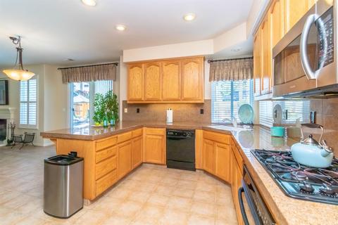 1067 Brook View Ln, Manteca, CA 95337 photo 18