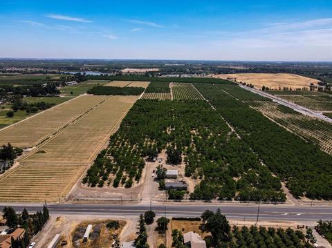 8100 Yosemite Blvd, Modesto, CA 95357 photo 1