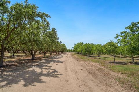 8100 Yosemite Blvd, Modesto, CA 95357 photo 31