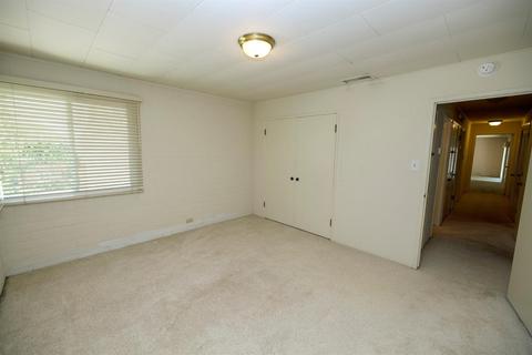 1010 Enslen Ave, Modesto, CA 95350 photo 31