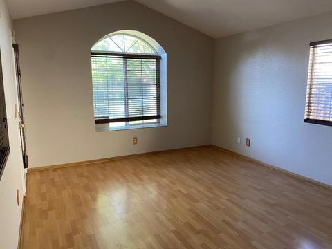 1097 Kirksey Dr, Turlock, CA 95382 photo 5