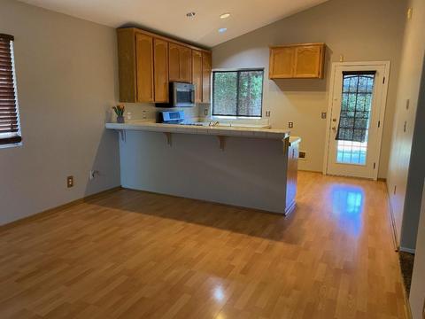 1097 Kirksey Dr, Turlock, CA 95382 photo 6