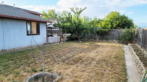 4415 Martel Dr, Olivehurst, CA 95961 photo 6