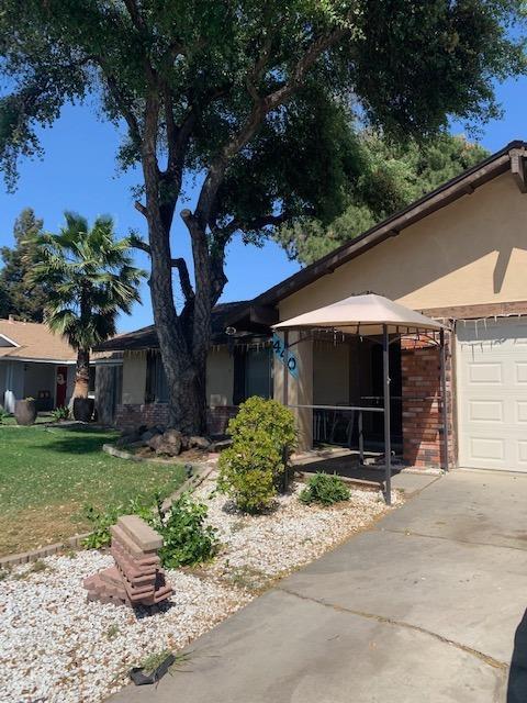 440 Hubert Dr, Modesto, CA 95354 photo 2