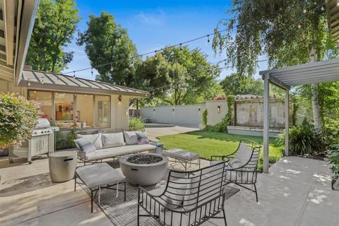 952 Mills Ave, Modesto, CA 95350 photo 70