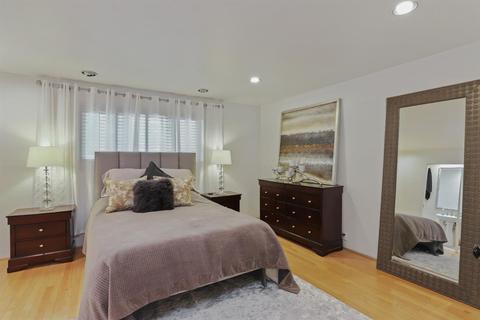 952 Mills Ave, Modesto, CA 95350 photo 60