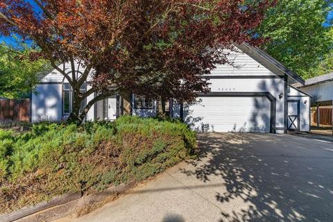 22069 Crystal Falls Dr, Sonora, CA 95370 photo 1