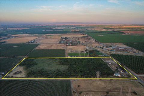 12971 E Kettleman Ln, Lodi, CA 95240 photo 3