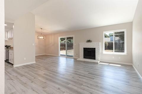 1424 July Ct, Modesto, CA 95358 photo 4