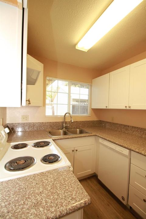 Undisclosed, Modesto, CA 95356 photo 6