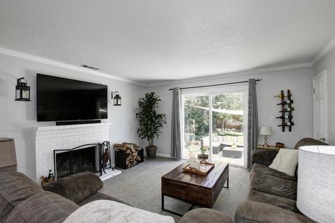 2306 Temple Dr, Davis, CA 95618 photo 8