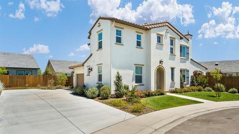 1572 Nighthawk Ln, Manteca, CA 95337 photo 3