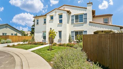 1572 Nighthawk Ln, Manteca, CA 95337 photo 4