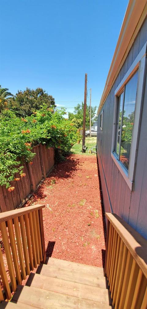 1696 10th Ave, Olivehurst, CA 95961 photo 9