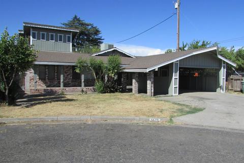 1423 E 20 Th St, Merced, CA 95340 photo 2