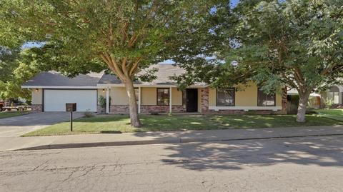 820 Palmilla Dr, Modesto, CA 95356 photo 1