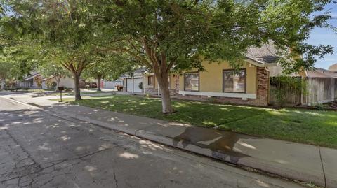 820 Palmilla Dr, Modesto, CA 95356 photo 3