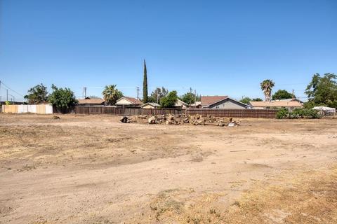 2131 Pine St, Ceres, CA 95307 photo 9