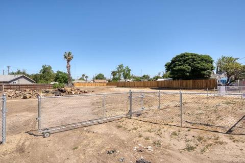 2131 Pine St, Ceres, CA 95307 photo 3