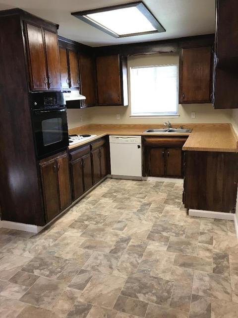 5833 Sharps Cir, Carmichael, CA 95608 photo 23